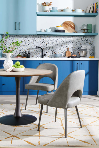 Chaise de salle à manger Bay de Kort & Co. en tissu de cuir végétalien et en métal - grise