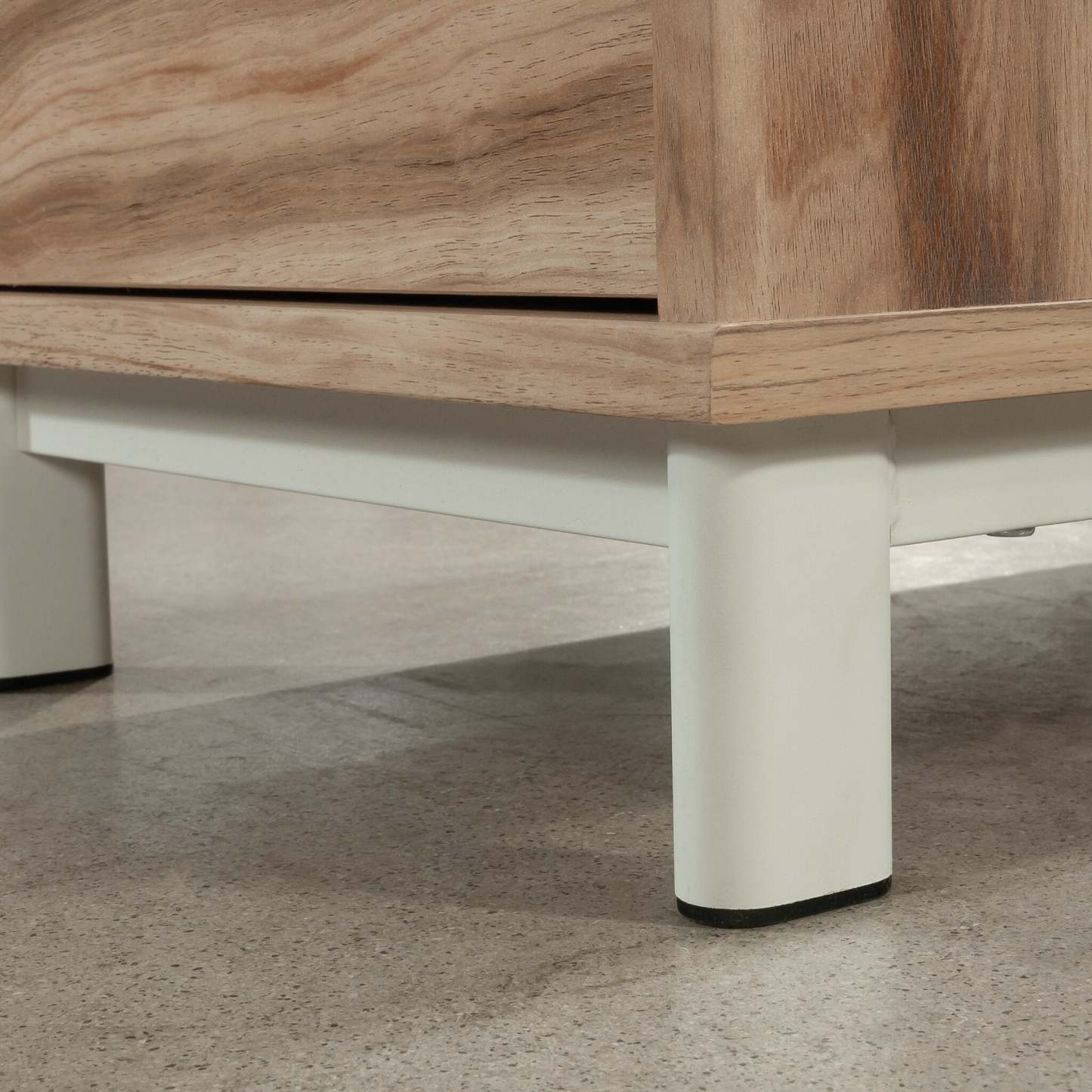 Bergen Circle 15.75 Commercial Grade File Towwr with 2-Drawers & Cubby - Natural Wood | Tour de classement Bergen Circle de 15,75 po de qualité commerciale avec 2 tiroirs et compartiment - bois naturel