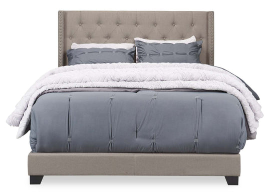 Lit à oreilles rembourré Brady en tissu gris clair avec tête de clou, capitonné par boutons - Pleine grandeur | Lit rembourré à oreilles Brady en tissu gris clair avec clous décoratifs et capitonnage à boutons - format lit double