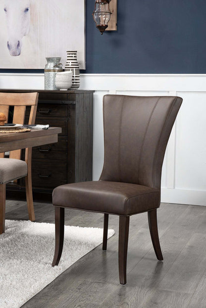 Chaise de salle à manger Bree avec tissu en cuir végétalien - Marron | Chaise de salle à manger Bree en tissu de cuir végétalien - brune