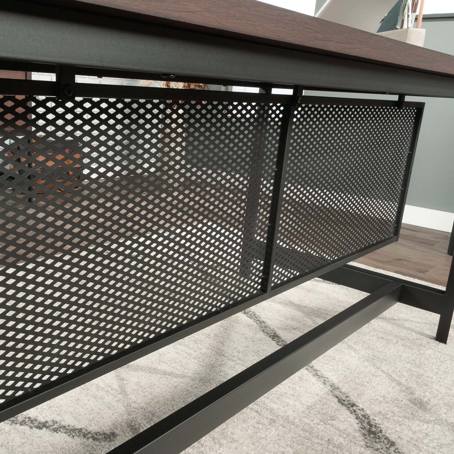 Bureau de type table Briarbrook de 65,98 po de qualité commerciale - brun