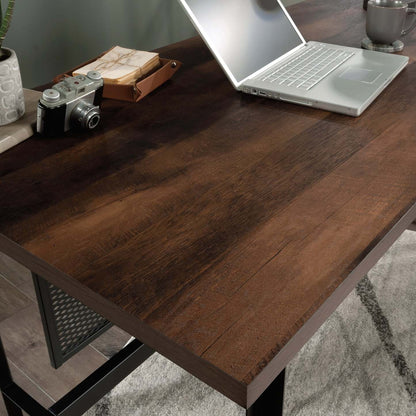 Bureau d’ordinateur en forme de L Briarbrook de 65,98 po de qualité commerciale à 3 tiroirs - brun