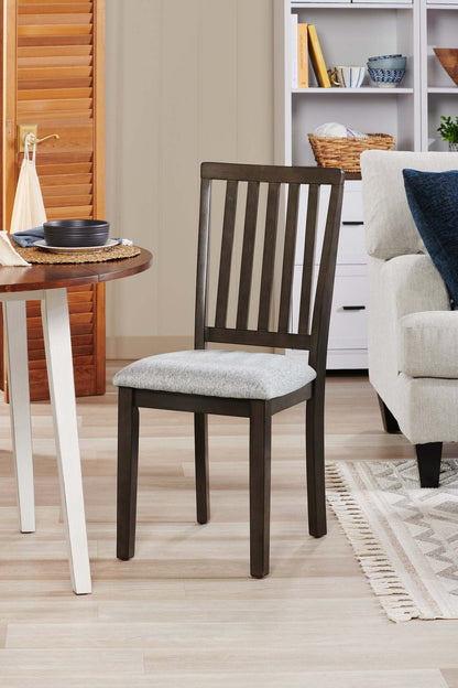 Ensemble de salle à manger Bryn 3 pièces avec 42 tables rondes à abattant et 2 chaises, tissu - Gris foncé | Ensemble de salle à manger Bryn 3 pièces avec table ronde de 42 po à abattant et 2 chaises en tissu - gris foncé