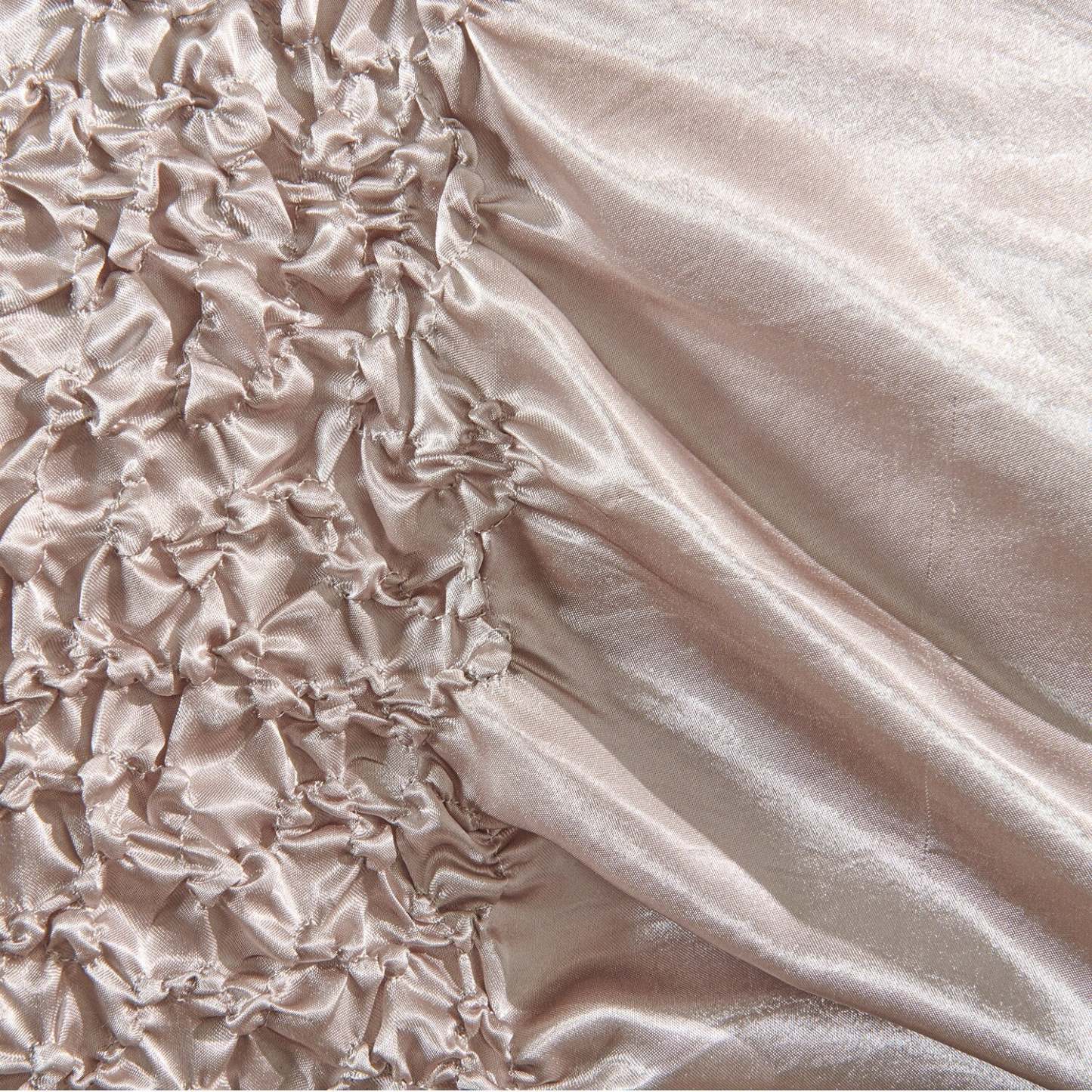 Ensemble d'édredon Beatrice 7 pièces pour très grand lit - Taupe | Ensemble d'édredon Beatrice 7 pièces pour très grand lit - Taupe| BTRCE7KG