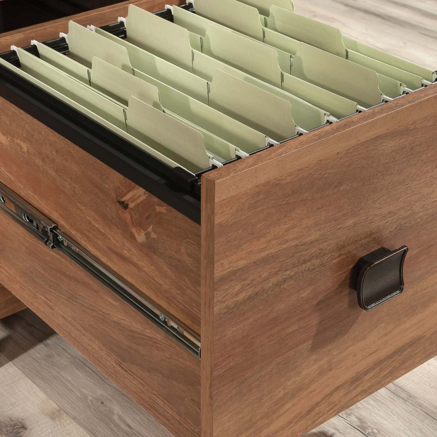 Bureau d’ordinateur Cannery Bridge de qualité commerciale à 3 tiroirs avec armoire - brun