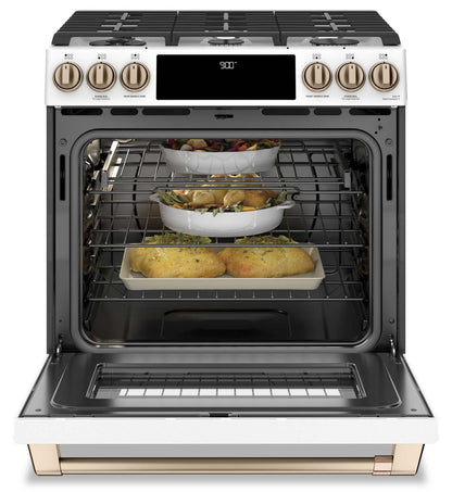 Cuisinière intelligente hybride Café de 5,7 pi³ avec convection européenne véritable et grilles auto…