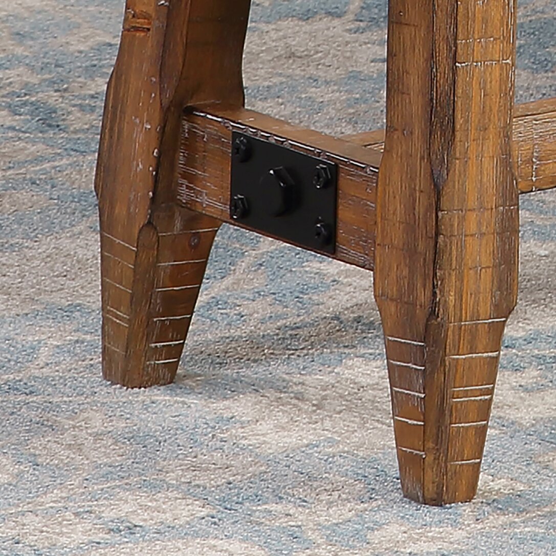 Banc de salle à manger en cèdre avec tissu en polyester, bois de pin, base à tréteaux, 60 W - Marron | Banc de salle à manger Cedar de 60 po (L) en pin et tissu de polyester, avec base à tréteaux - brun