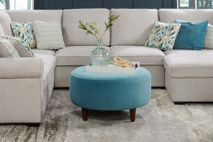 Fabriqué au Canada Sofa Lab personnalisable Pouf en tissu velours The Curve 31 - Bleu mer | Pouf The Curve de Sofa Lab de 31 po fabriqué au Canada en tissu de velours - bleu Sea Blue | CURV3288