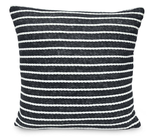 Butler 18 Accent Pillow - Navy|Coussin décoratif Butler 18 po - bleu marine|D2CT4ALS
