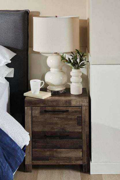 Table de chevet à 2 tiroirs Derekson avec ports USB, 21,7 L x 24,4 H - Gris | Table de nuit Derekson de 21,7 po (L) x 24,4 po (H) à 2 tiroirs avec ports USB - grise