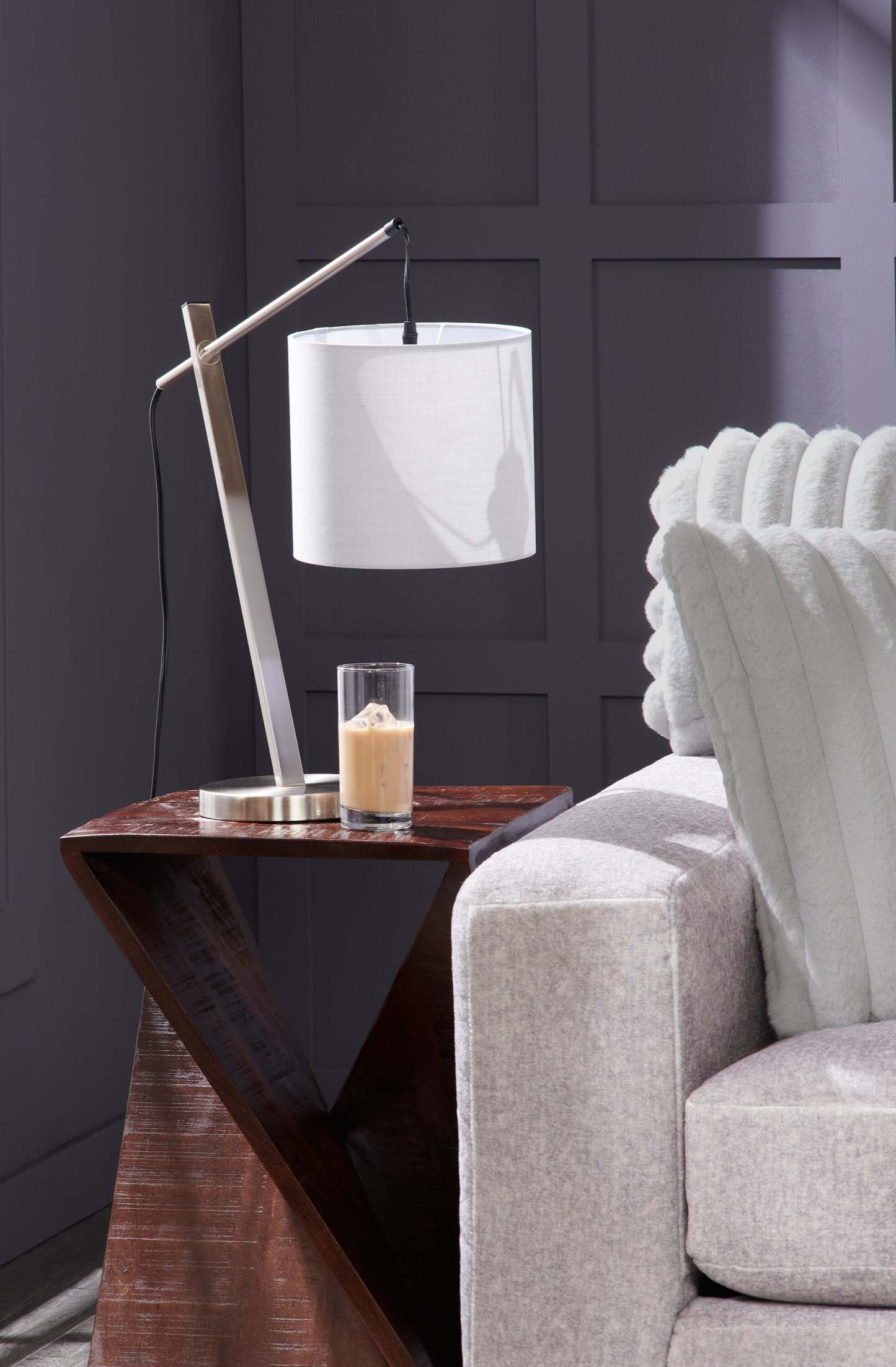 Lampe de table Dexter moderne de 24 po acier brossé