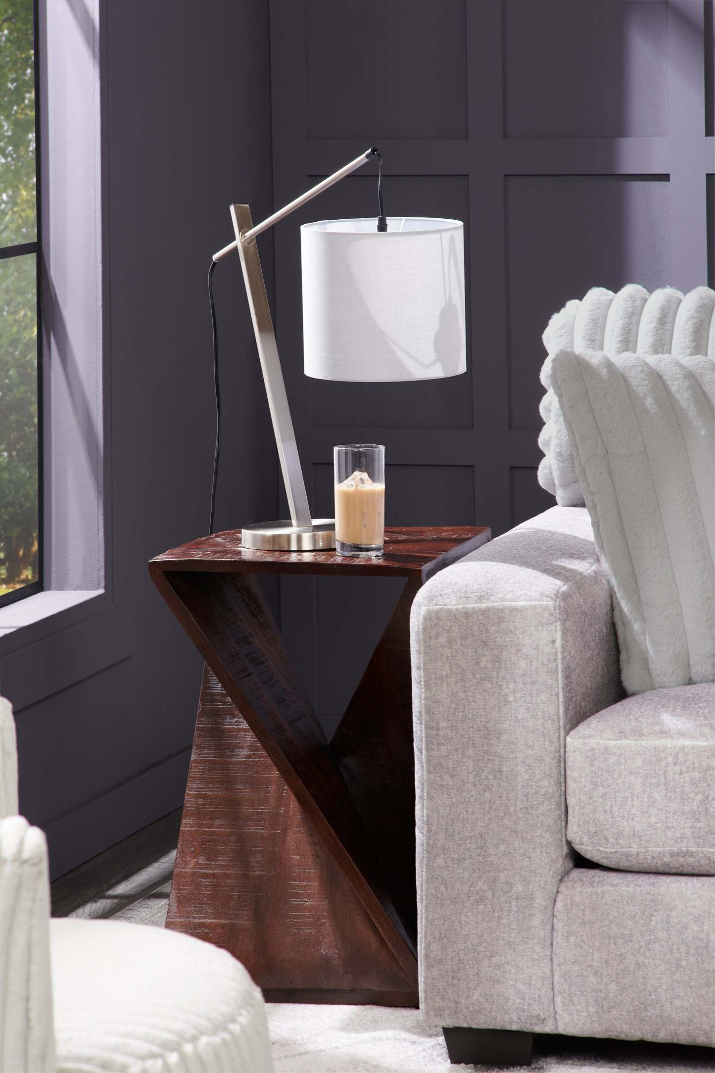 Lampe de table Dexter moderne de 24 po acier brossé