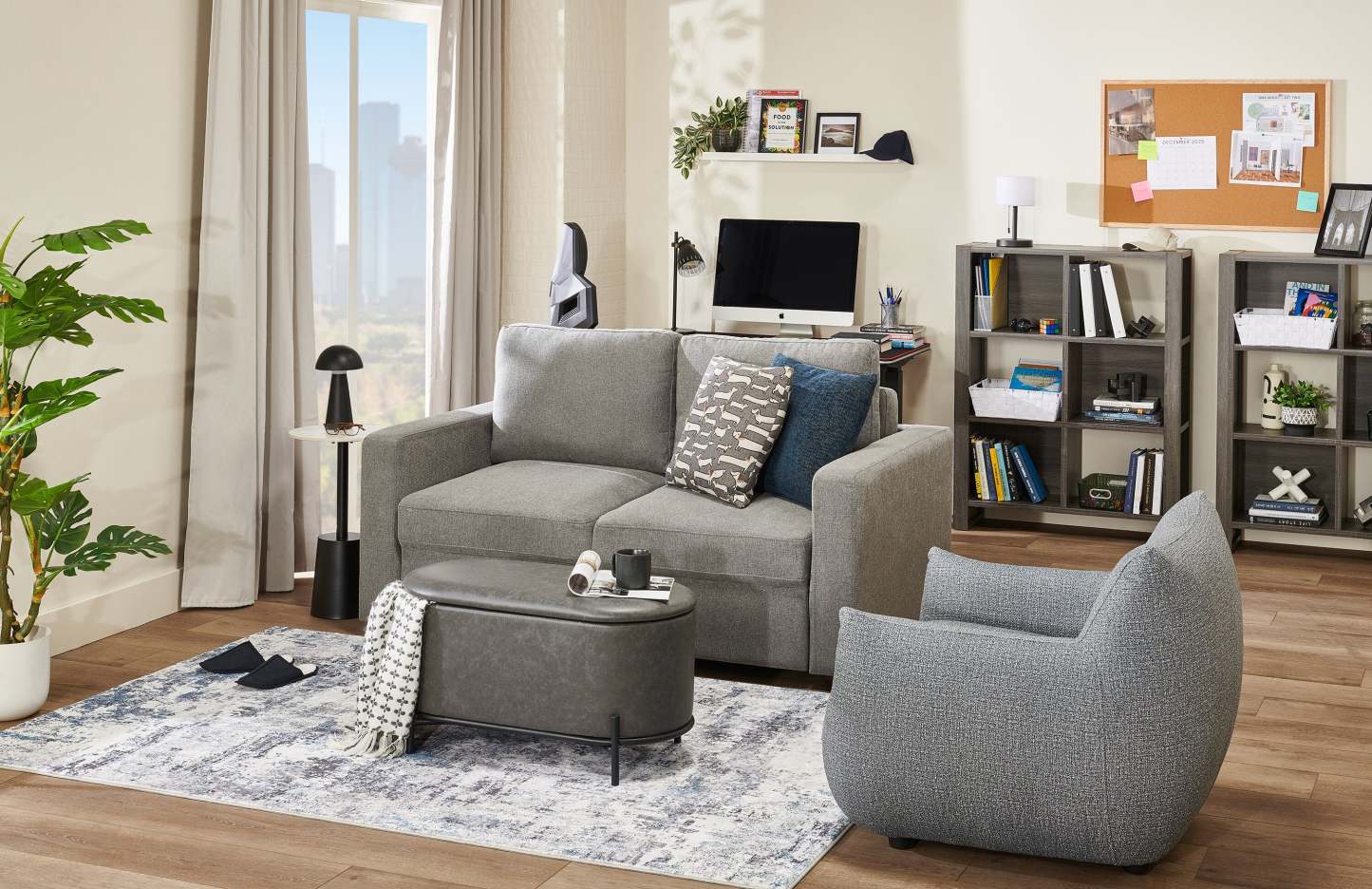 Luna 35.4 Fabric Accent Chair - Grey | Fauteuil d’appoint Luna 35,4 po en tissu - gris