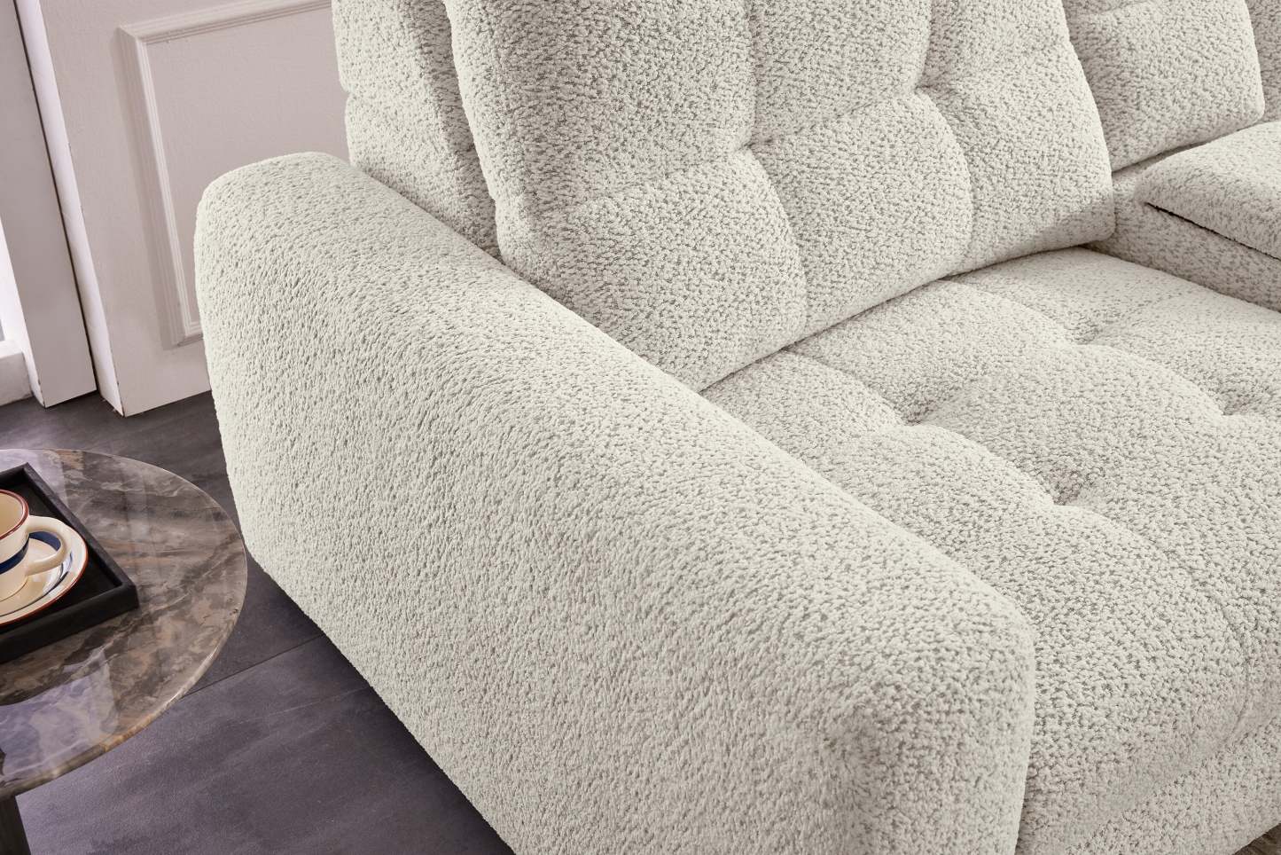 Sofa sectionnel modulaire à coulissement électrique de droite Elevate de Scott Living 7 pièces en tissu de chenille avec rangement - beige