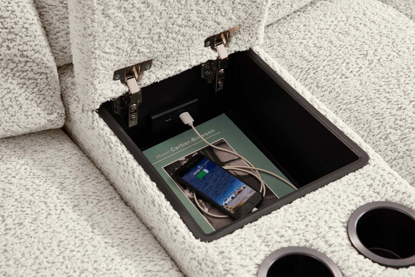 Sofa sectionnel modulaire à coulissement électrique de droite Elevate de Scott Living 7 pièces en tissu de chenille avec rangement - beige