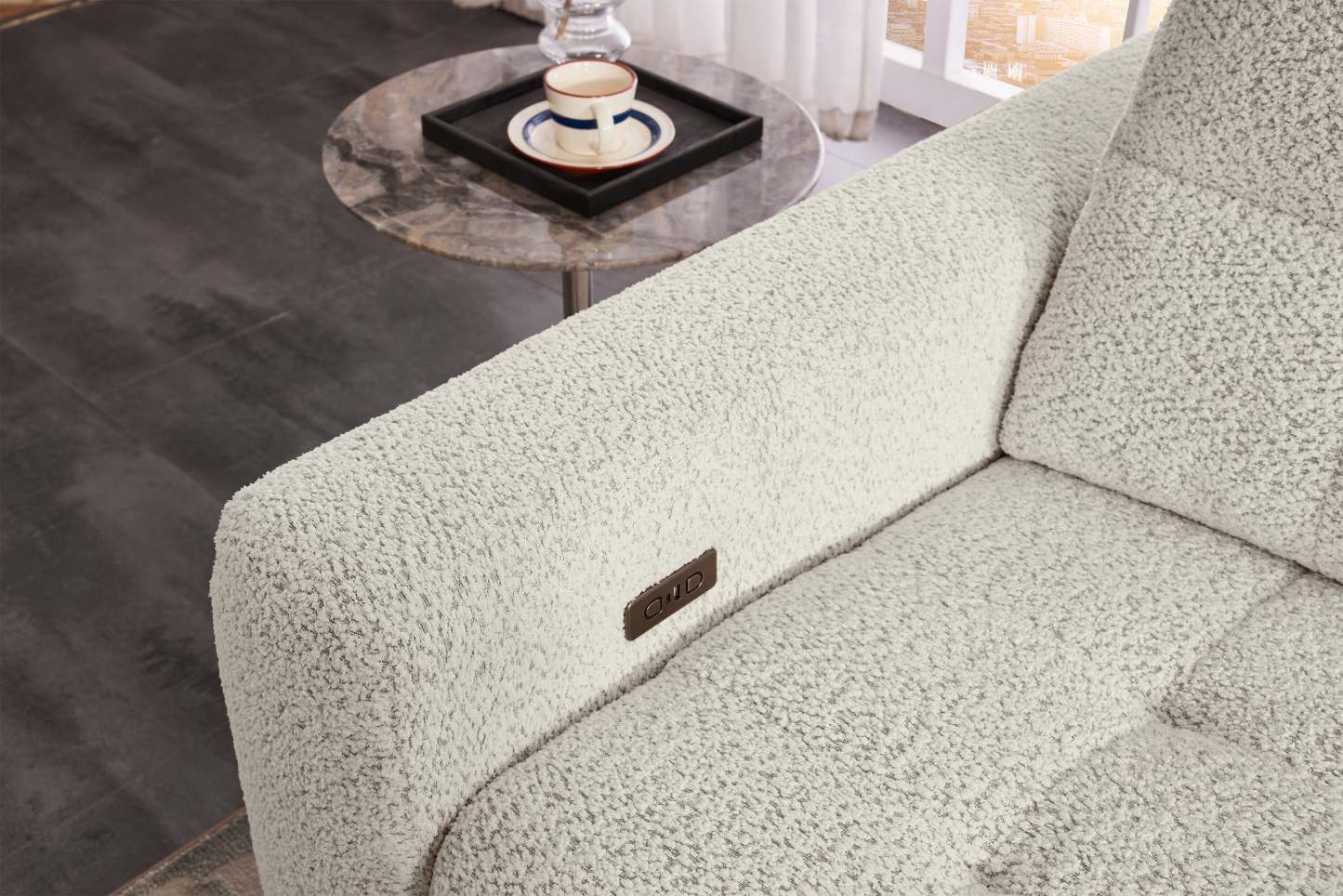 Scott Living Elevate Modular 7-Piece Right-Facing Chenille Fabric Power Reclining and Sliding Sectional - Beige | Canapé sectionnel modulaire à coulissement et inclinaison électriques de droite Elevate de Scott Living 7 pièces en tissu de chenille - beige