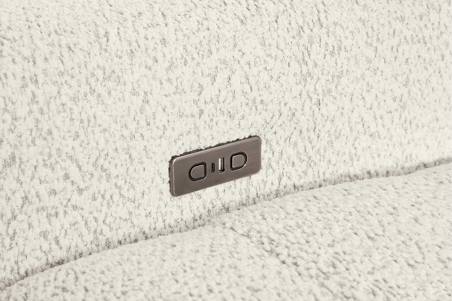 Canapé modulaire Elevate de Scott Living de 115 po en tissu en chenille avec coulissement électrique - beige