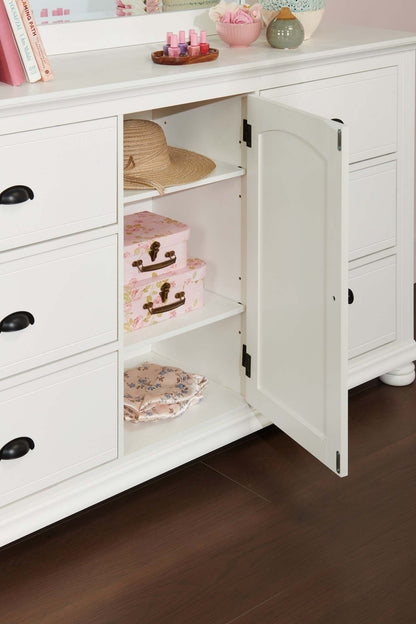 Commode et armoire à 6 tiroirs pour chambre à coucher Ella, 63 L x 36 H - Blanc | Commode de chambre à coucher Ella de 63 po (L) x 36 po (H) à 6 tiroirs avec armoire - blanche