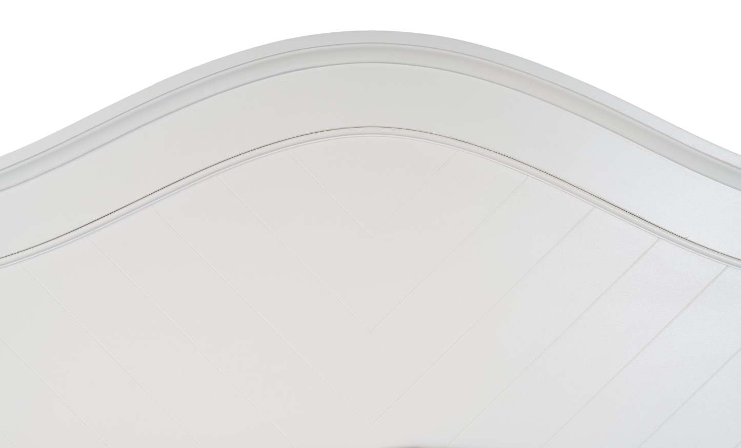 Lit à panneaux Ella avec tête de lit et cadre, motif chevron, blanc - Queen Size | Lit à panneaux Ella blanc avec tête de lit, cadre et motif de chevrons - format grand lit