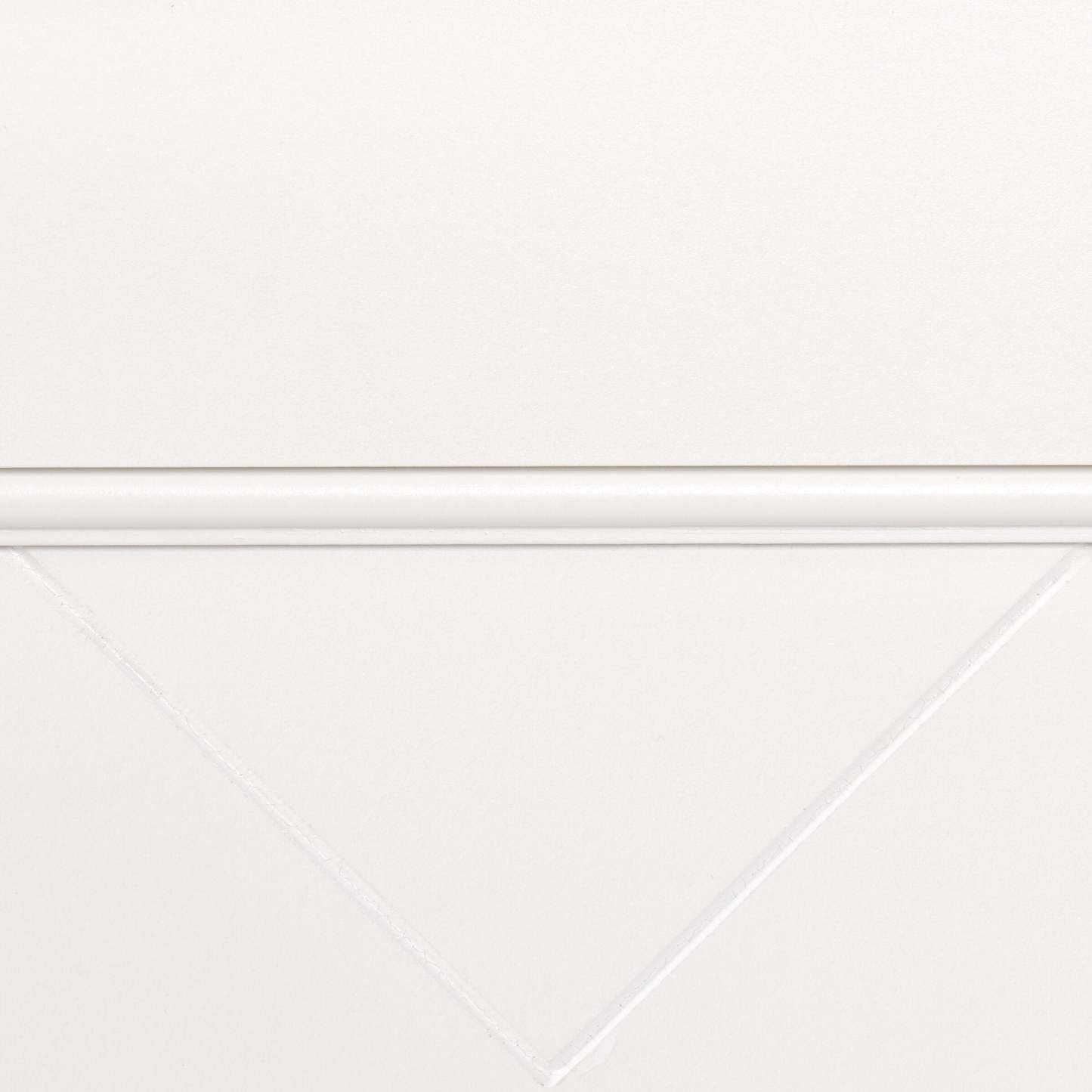 Lit à panneaux Ella avec tête de lit et cadre pour enfants, motif chevron, blanc - Taille double | Lit à panneaux Ella blanc pour enfants avec tête de lit, cadre et motif de chevrons - format lit simple