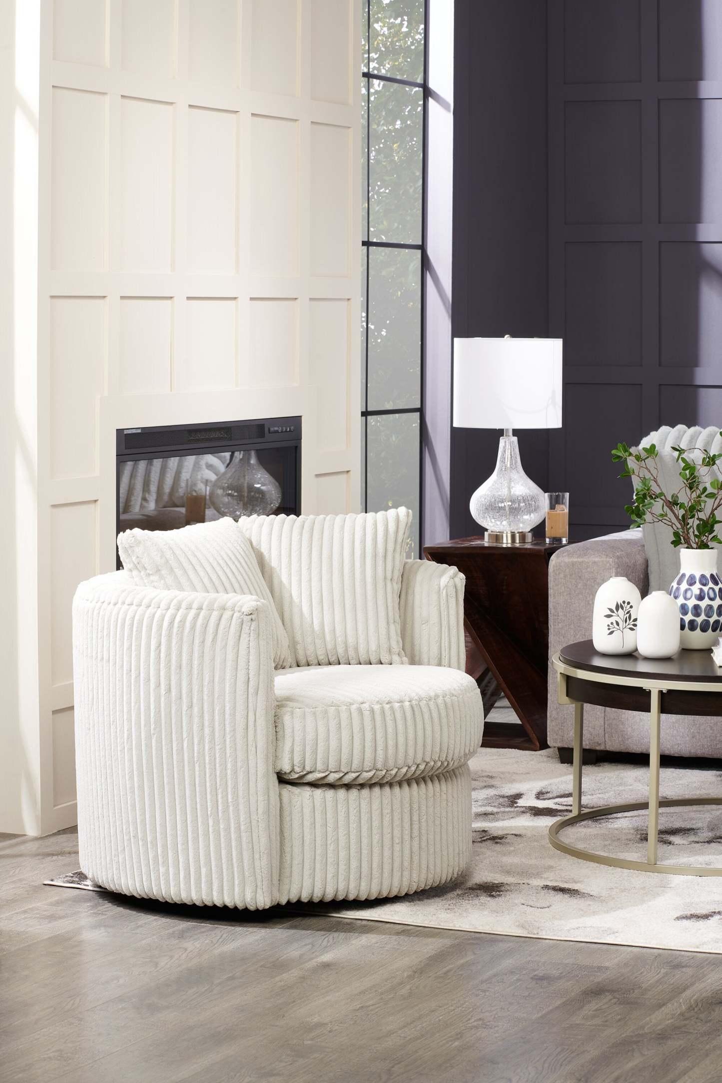 Kort & Co. Lampe de table Elsie de 25 po en verre transparent avec port USB-C