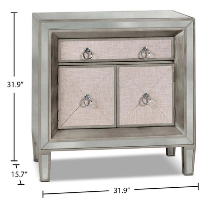 Enna 32 Glam Accent Cabinet with Drawer - Antiqued Silver|Armoire décorative somptueuse Enna de 32 po avec tiroir - argenté antique