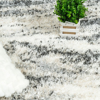 Carpette à poil long Paris crème à motif de coups de pinceau - 6 pi 7 po x 9 pi 6 po