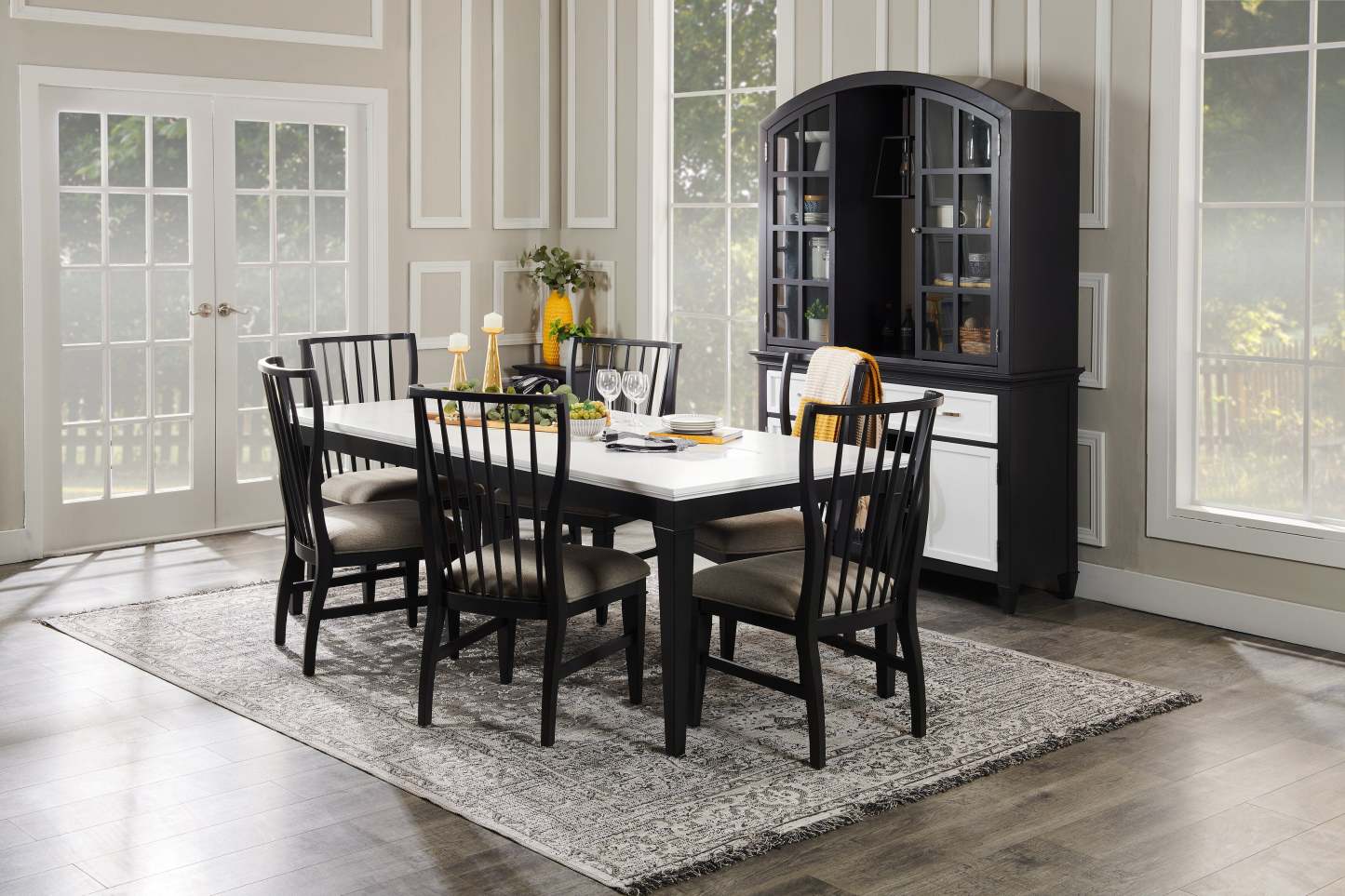 Tapis Estella – 7'10 x 10'9 | Tapis Estella - 7 pi 10 po x 10 pi 9 po | ESTELLA8