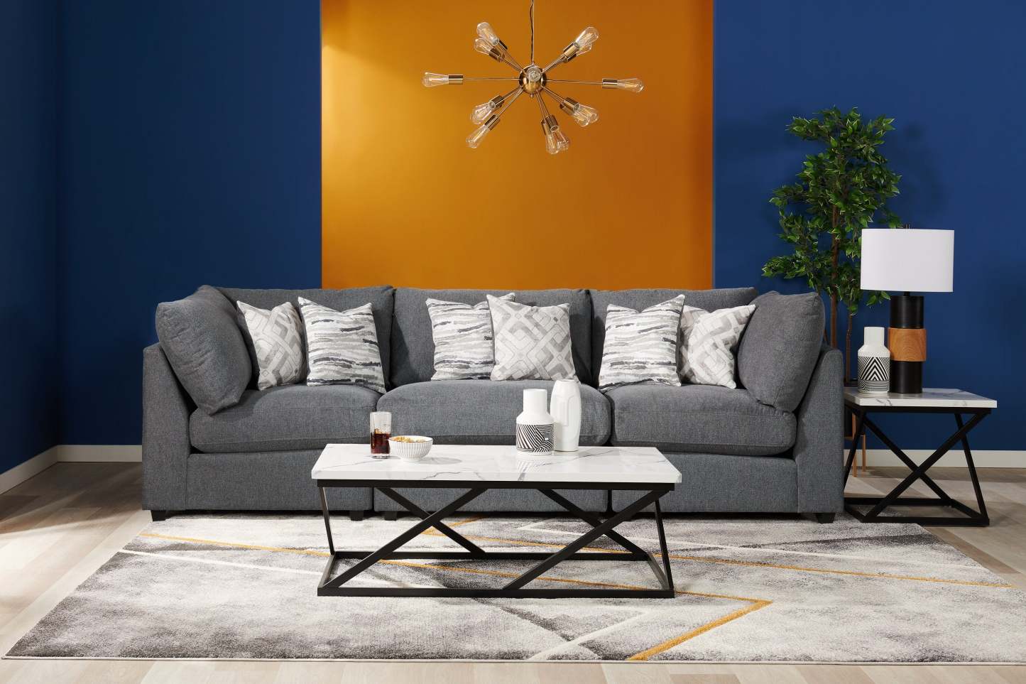 Scott Living Evolve Modular 39.5 Linen-Look Fabric Corner Chair with Feather Down Cushions - Charcoal Grey | Fauteuil modulaire en coin Evolve de Scott Living de 39,5 po en tissu d’apparence lin avec coussins en duvet et plumes - gris anthracite