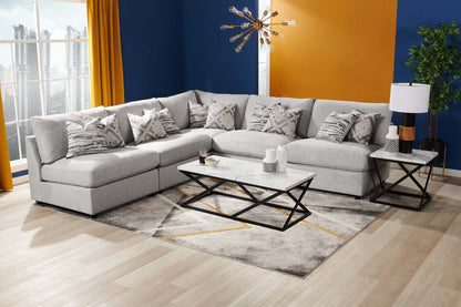 Scott Living Evolve Modular 39.5 Linen-Look Fabric Armless Chair with Feather Down Cushions - Grey | Fauteuil modulaire sans accoudoirs Evolve de Scott Living de 39,5 po en tissu d’apparence lin avec coussins en duvet et plumes - gris clair