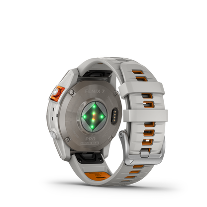 Garmin Fenix® 7 Pro Montre Gps Intelligente - Suivi De La Santé Avec Chargement Solaire, 47 Mm - Titane/orange