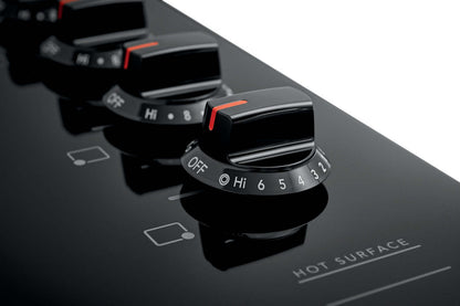 Frigidaire 30 Table de cuisson électrique à 4 éléments - Noir - FFEC3025UB | Surface de cuisson électrique Frigidaire de 30 po à 4 éléments - noire - FFEC3025UB