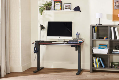 Bureau de jeu Finch 47 avec réglage électrique de la hauteur et éclairage RVB – Noir | Bureau de jeu Finch de 47 po avec réglage électrique de la hauteur et éclairage à DEL RVB - noir