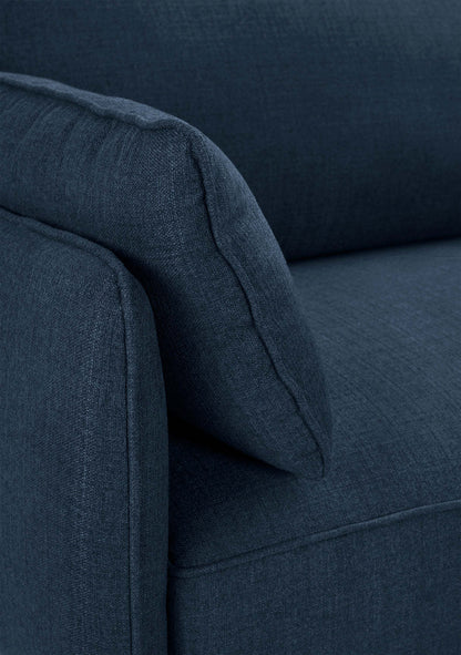 Cindy Crawford Home Canapé sectionnel Gena 2 pièces de droite en tissu d'apparence lin avec pieds en bois - Bleu nuit | Canapé sectionnel droit Gena de Cindy Crawford Home 2 pièces en tissu d'apparence lin avec pieds en bois - bleu minuit