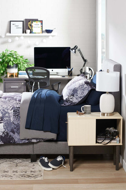 Kort &amp; Co. Gianna 19 Lampe de table en céramique blanche et argentée|Lampe de table Giada de Kort &amp; Co. de 19 po en céramique, blanche et argentée