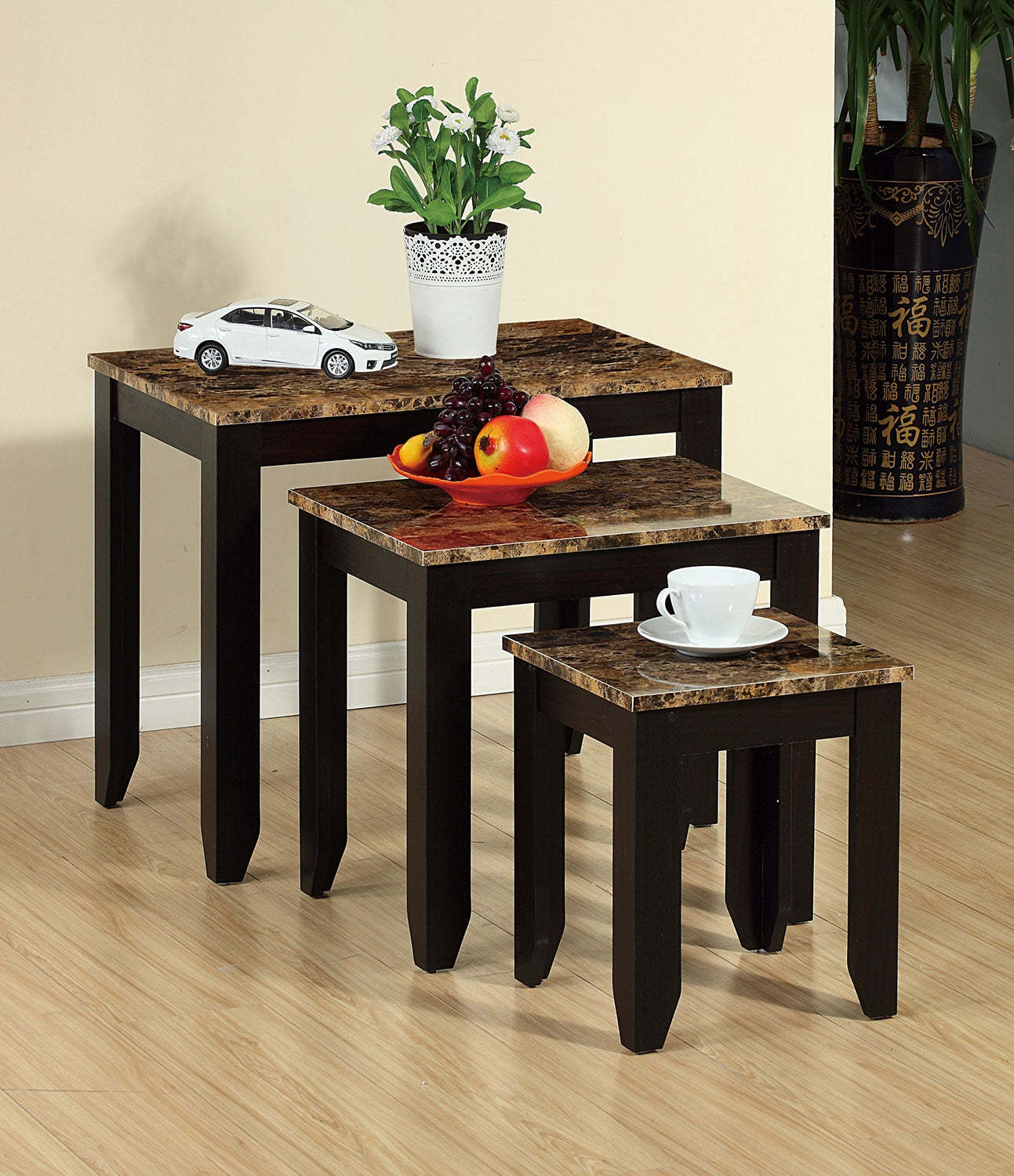 Roma 25 Rustique Lot de 3 Tables Gigognes avec Tablette - Aspect Marbre Cappuccino |3 tables gigognes rustiques Roma de 25 po avec tablette - imitation de marbre cappuccino