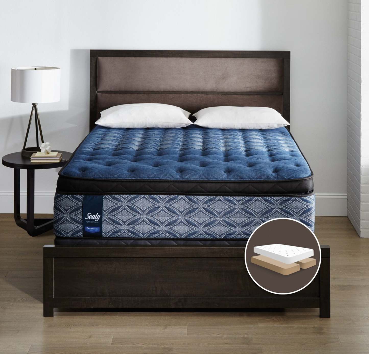 Sealy Posturepedic Performance Plus Mornington Medium Euro Pillow-Top Split Queen Mattress Set|Ensemble semi-ferme Euro-plateau divisé Mornington Posturepedic Performance Plus de Sealy pour grand lit