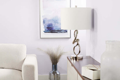 26 Chrome Swirl Table Lamp|Lampe de table de 26 po en chrome avec motif en spirale