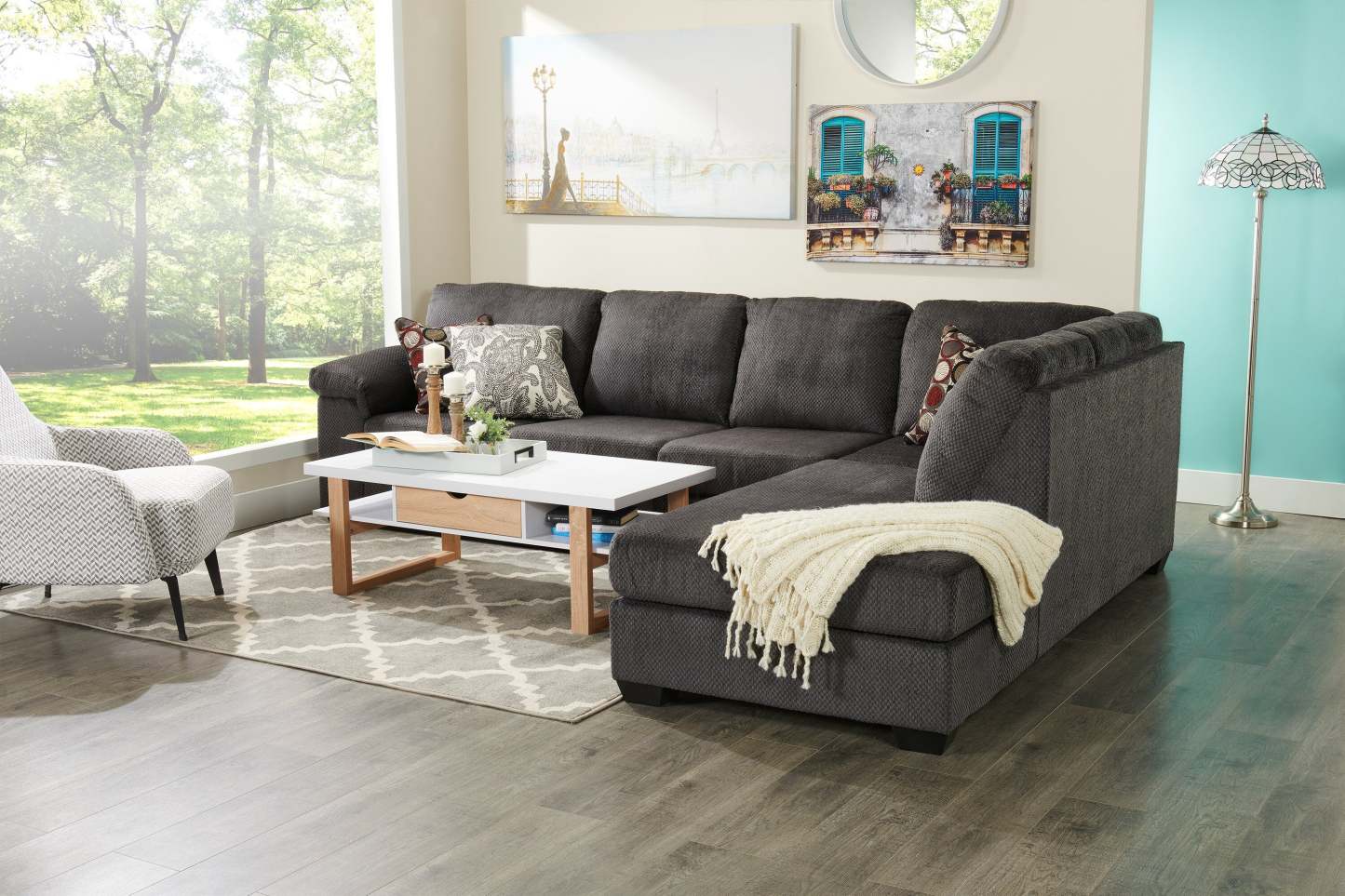 Jasmin 63 Tiffany Style Lampadaire en Verre Soufflé à la Main|Lampe à pied Jasmin de 63 po de style Tiffany avec verre soufflé à la main