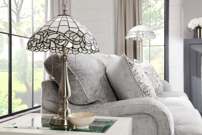 Jasmin 23 Tiffany Style Hand-Blown Glass Table Lamp|Lampe de table Jasmin de 23 po de style Tiffany avec verre soufflé à la main