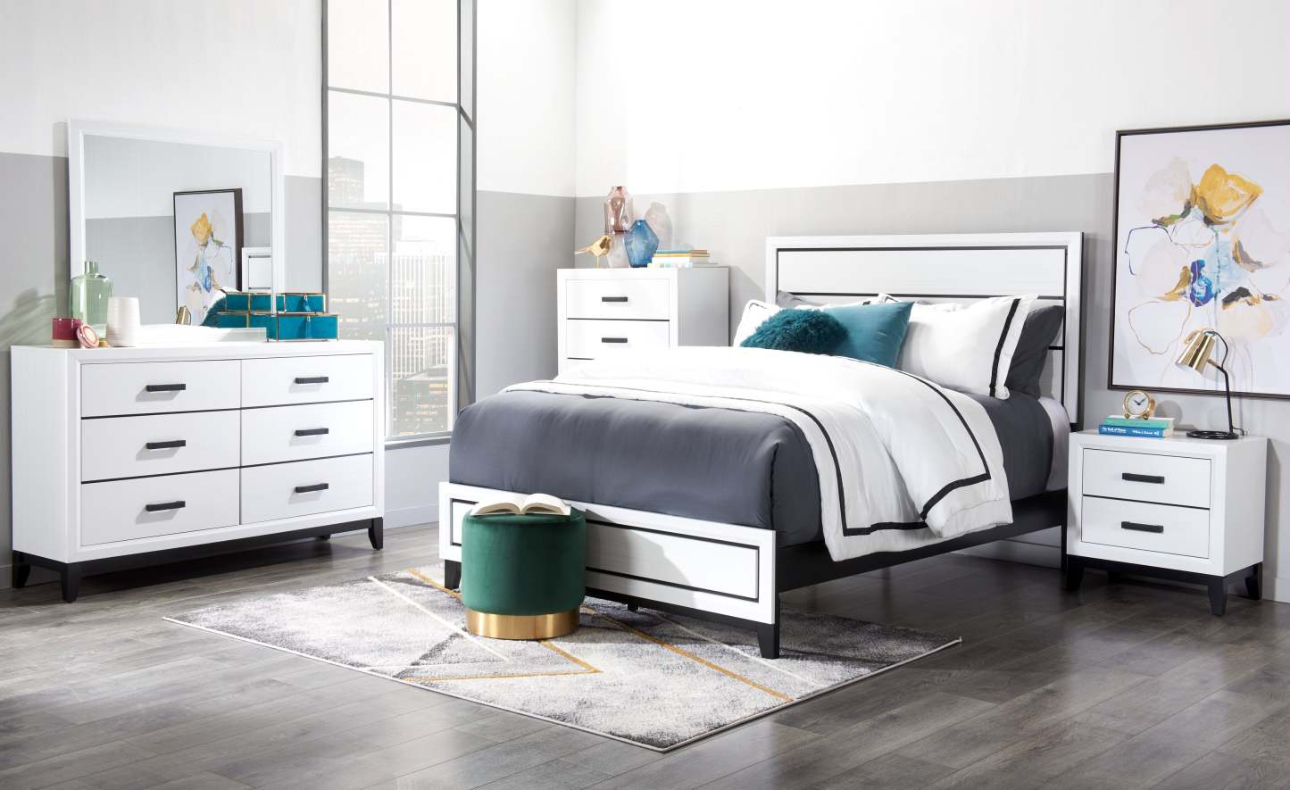 Kate 5pc Bedroom Set with Bed, Dresser & Mirror, White - King Size | Ensemble de chambre à coucher Kate 5 pièces avec lit, commode et miroir, blanc - taille king