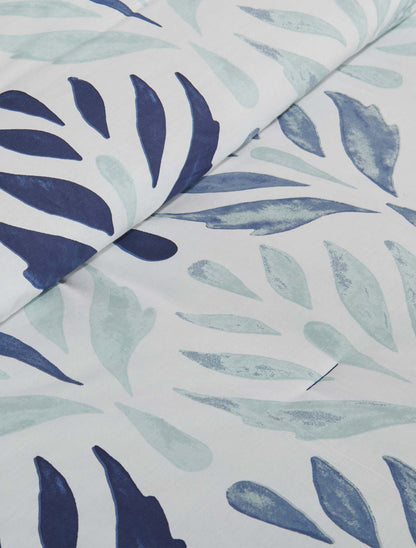 Kort & Co. Medallion 4-Piece Queen Comforter Set | Ensemble d'édredon Medallion 4 pièces de Kort & Co. pour grand lit