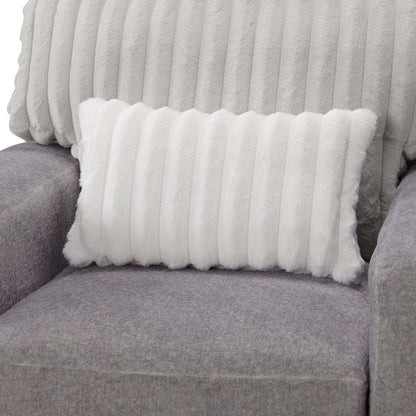 Fauteuil Koda de 41 po fabriqué au Canada en tissu de chenille et de fausse fourrure avec coussins amovibles - gris Paloma luxueux