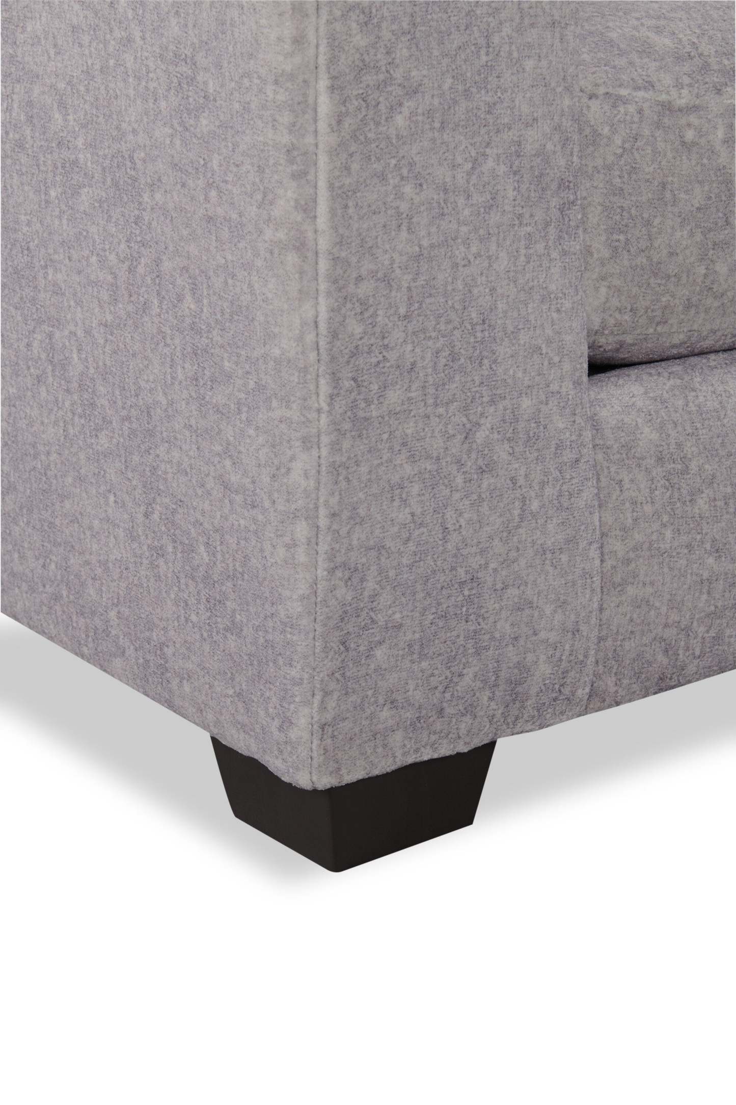 Fauteuil Koda de 41 po fabriqué au Canada en tissu de chenille et de fausse fourrure avec coussins amovibles - gris Paloma luxueux
