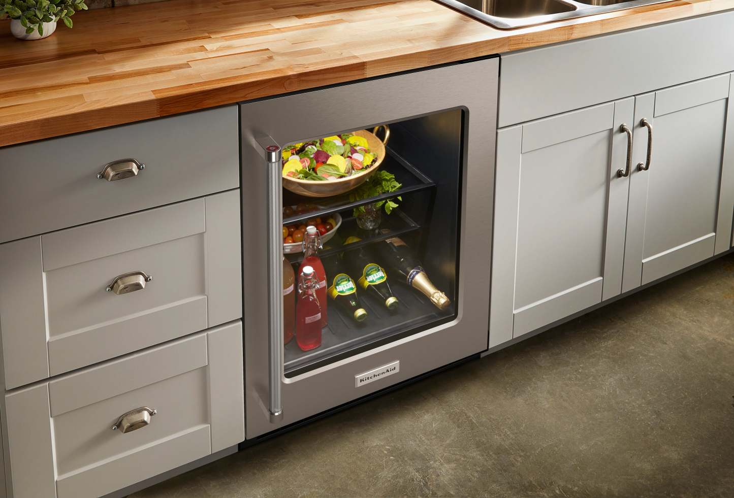 Réfrigérateur KitchenAid de 5,2 pi³ et de 24 po sous le comptoir - acier inoxydable - KURR214KSB | KitchenAid 24 5,2 Cu. Fort. Réfrigérateur sous le comptoir - Acier inoxydable - KURR214KSB