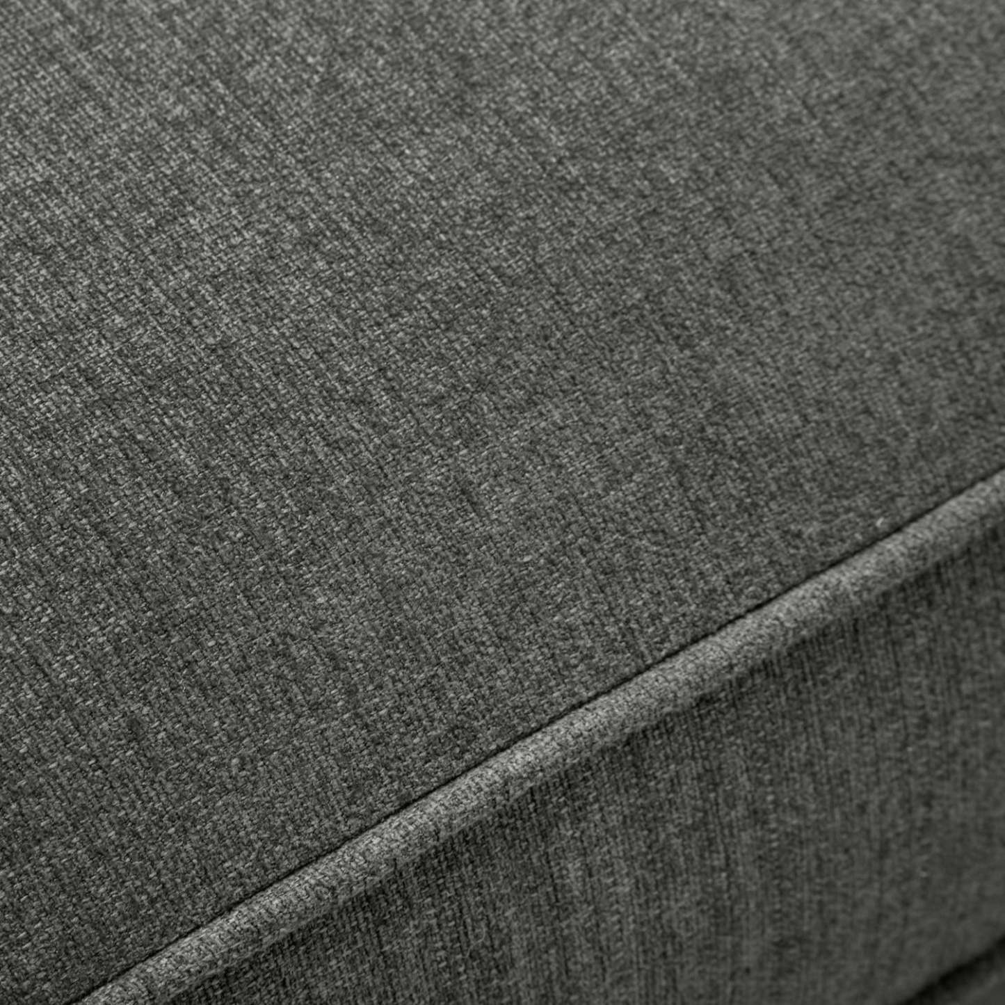 Cindy Crawford Home Pouf Gena 45 en tissu d'apparence lin avec base et pieds en bois - Gris anthracite | Pouf Gena de Cindy Crawford Home de 45 po en tissu d'apparence lin avec base et pattes en bois - gris anthracite