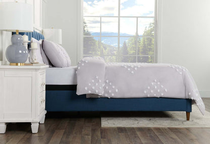 Lake 3-Piece Queen Comforter Set - Grey | Ensemble d’édredon Lake 3 pièces pour lit queen - gris