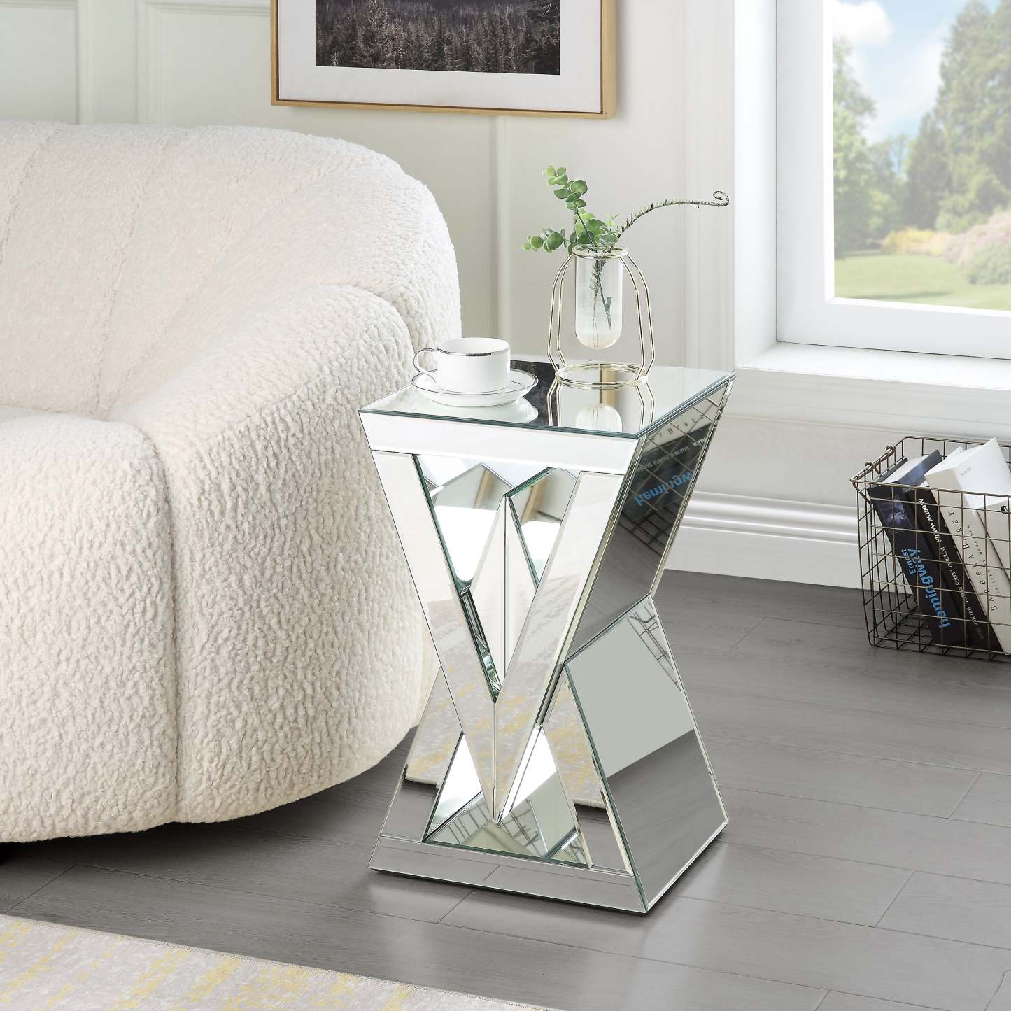 Lane 12 Mirrored Accent Table - Silver|Table d'appoint Lane de 12 po en miroir - argentée