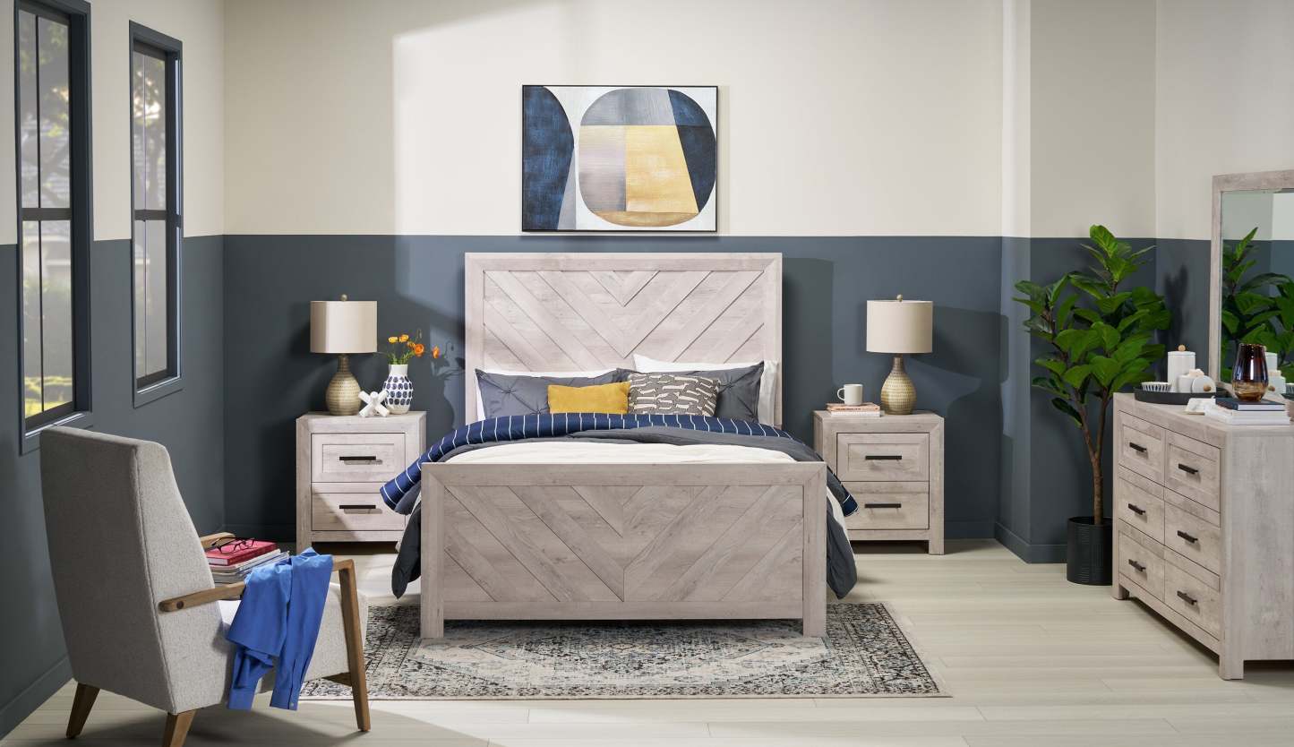 Lochlan 3-Piece Full/Queen Comforter Set - Navy and White | Ensemble d’édredon Lochlan 3 pièces pour lit double et grand lit - bleu marine et blanc