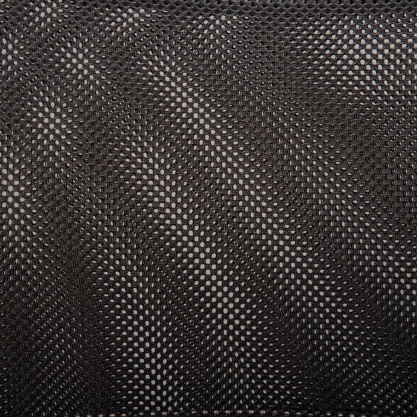 Leigh 16 Office Chair - Black with Mesh Back|Chaise de bureau Leigh de 16 po - noire avec dossier à mailles